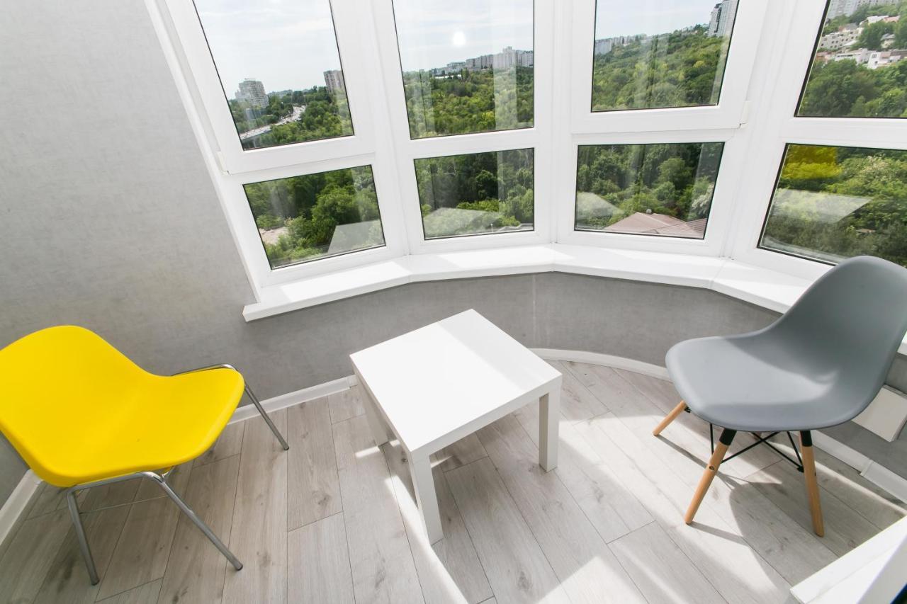Apartament In Zona Centrala Si Parc Kišiněv Exteriér fotografie