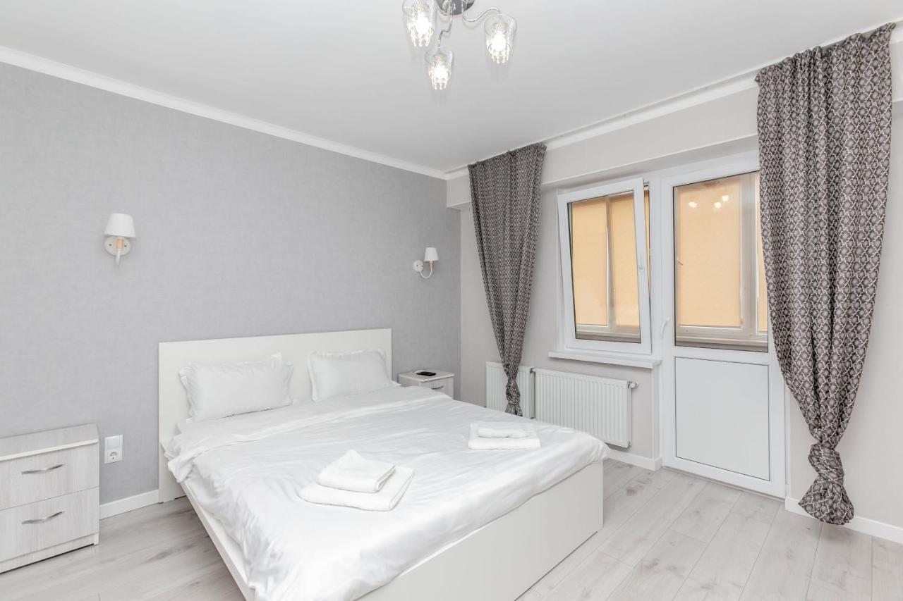 Apartament In Zona Centrala Si Parc Kišiněv Exteriér fotografie