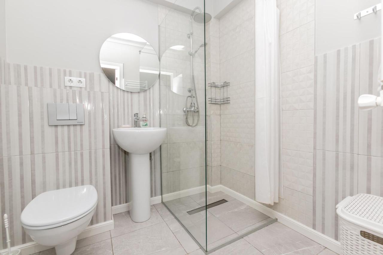 Apartament In Zona Centrala Si Parc Kišiněv Exteriér fotografie